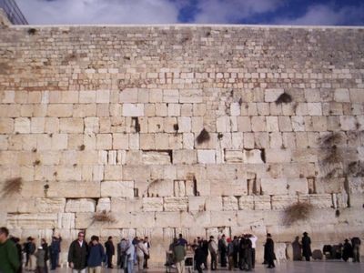 Исполняет ли желания иерусалимская стена плача