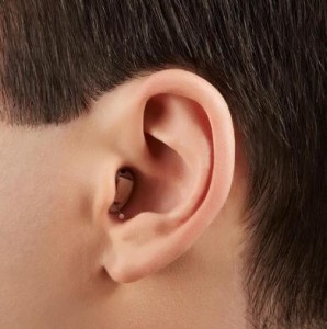 Как правильно подобрать слуховой аппарат