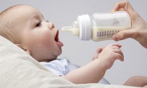 Как правильно выбрать детскую молочную смесь