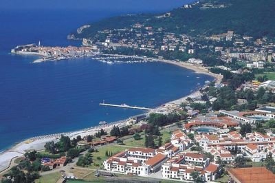 Курорты черногории: солнечная будва