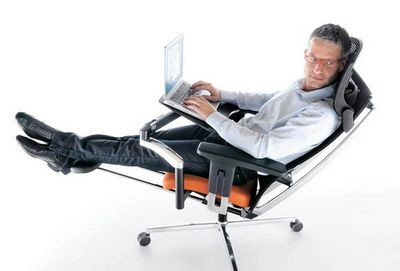 Удобное офисное кресло: когда работа в удовольствие!