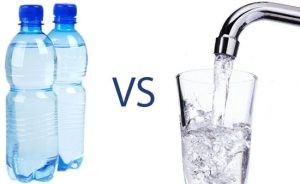 Вода из-под крана или бутилированная вода